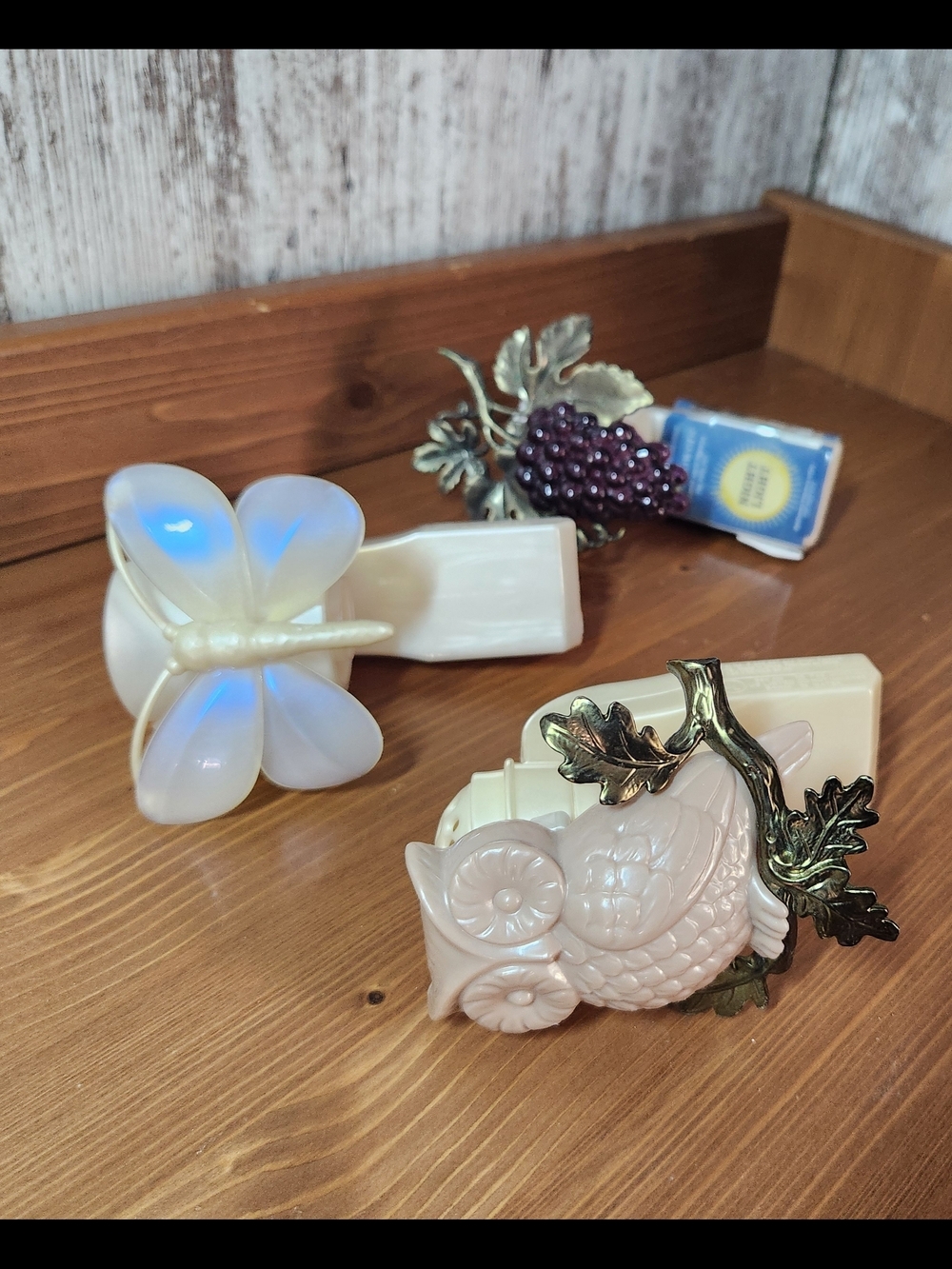 Bath & Body Works Butterfly Owl Grapes (New) Wall Flower Fragrance Diffusers Set